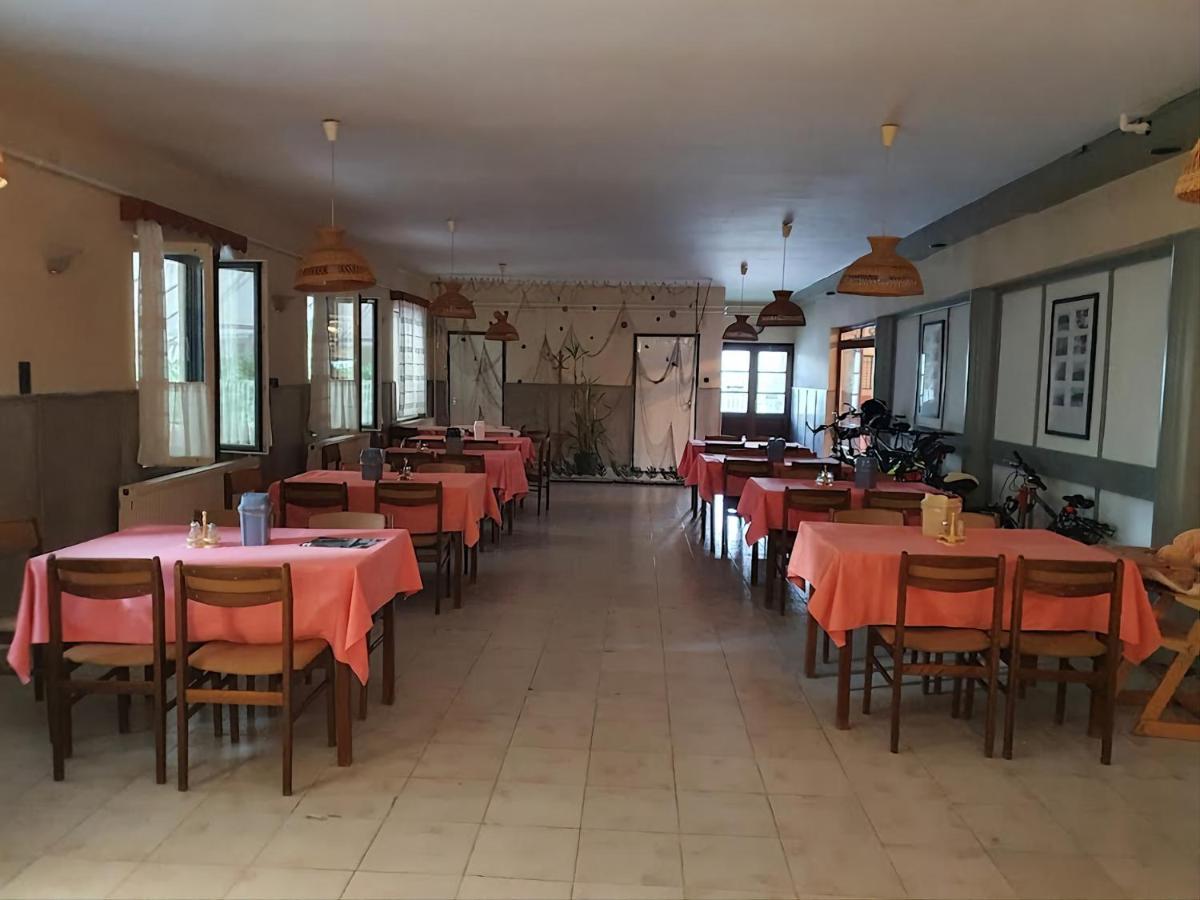 Eldoradó Fogadó és Kemping Vonyarcvashegy Extérieur photo